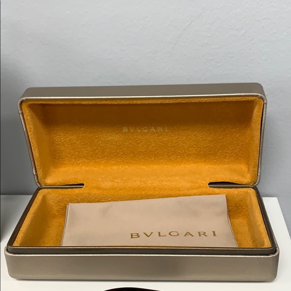 BVULGARI women’s sunglasses - Picture 11 of 12